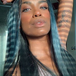 Meet your Posher, Alexandra